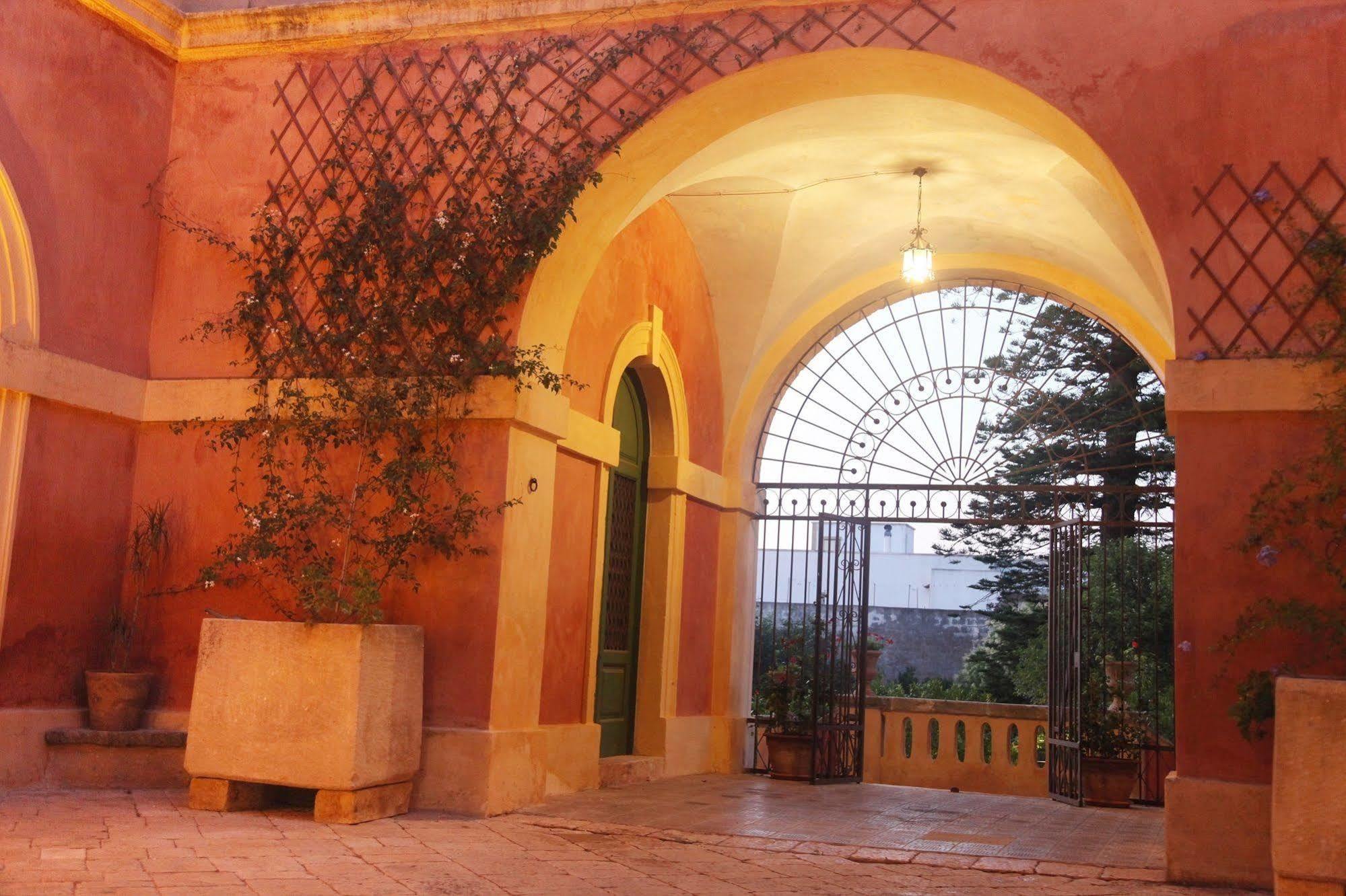 Bed and Breakfast Palazzo Laura Morciano di Leuca Exterior foto